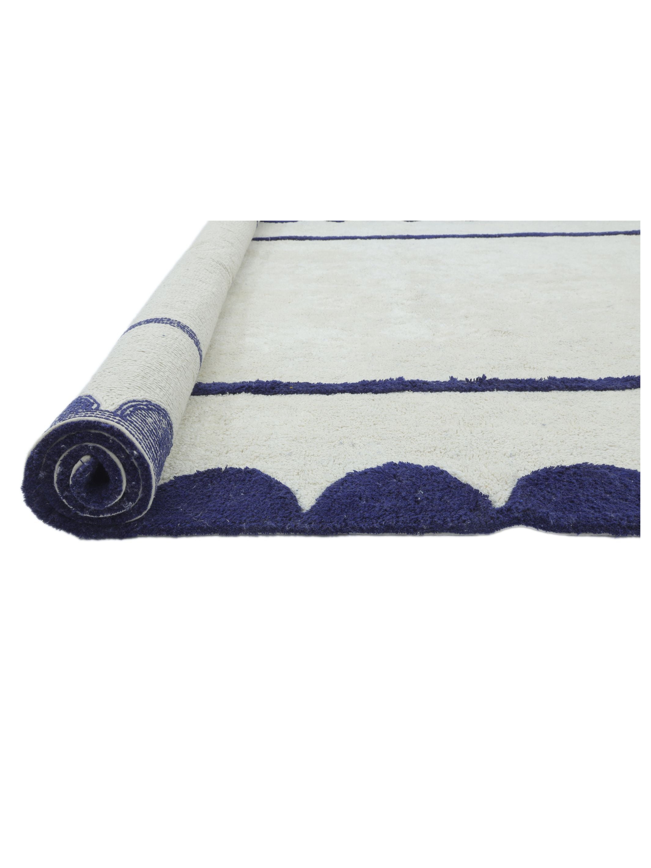 Dark Blue Scallop Rug LAST PIECE - 160x230cm