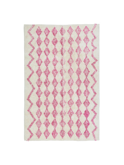 Natural rug with hot pink diamond details