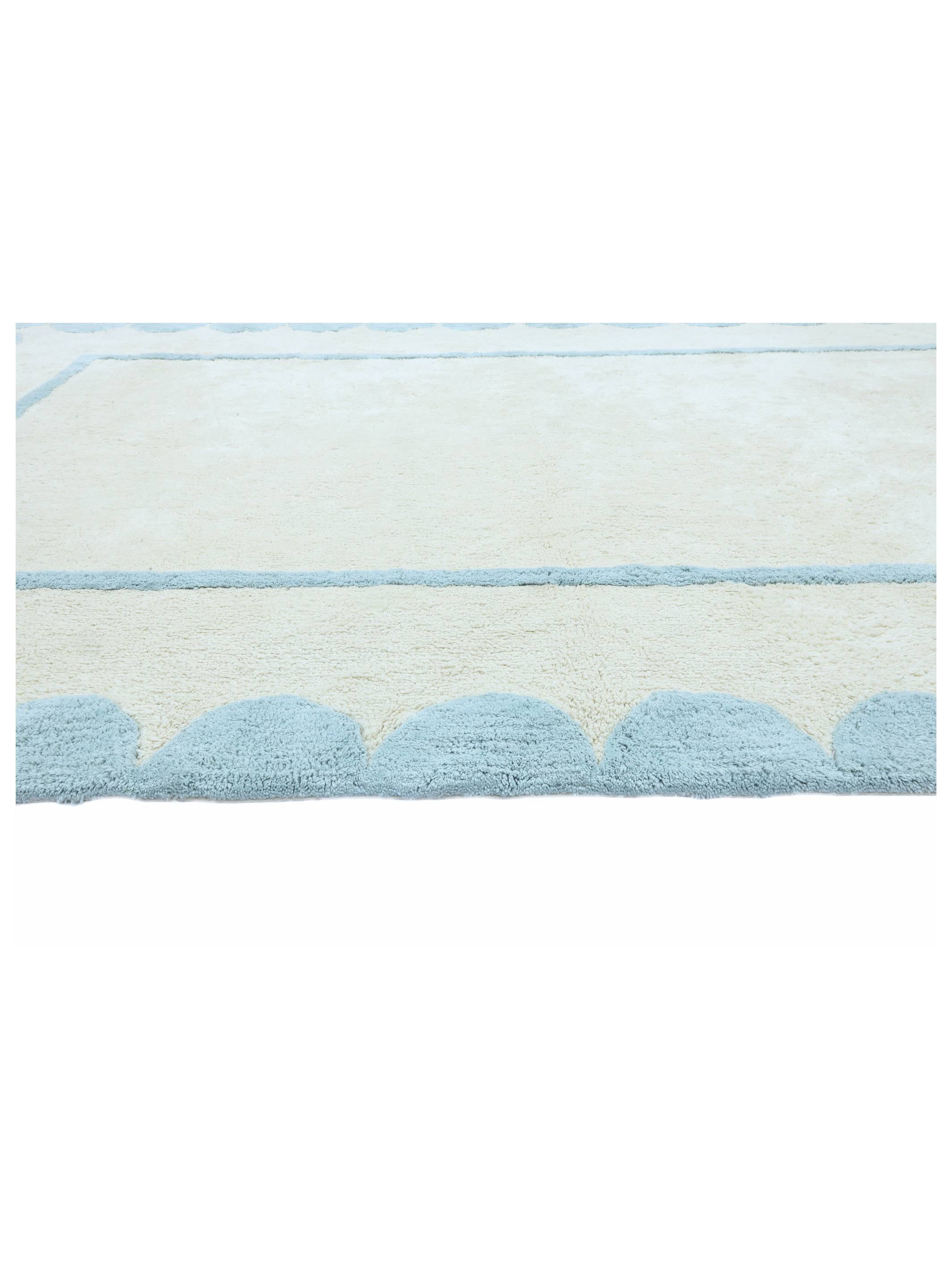 Sky Blue Scallop Rug